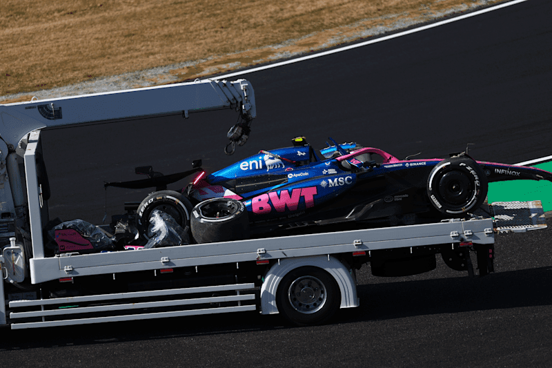 Chaos Reigns in Suzuka FP2 as McLaren Go 1-2 Amid Multiple Red Flags